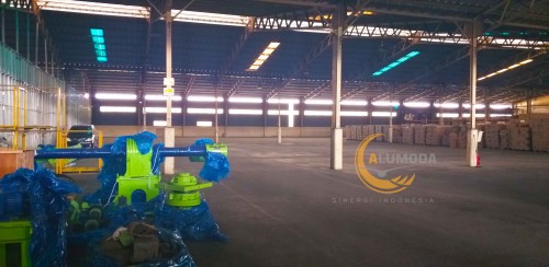 Sewa gudang terbuka & tertutup